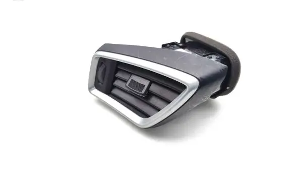 Nissan Qashqai Dashboard side air vent grill/cover trim 3049-0001 68761-4EA0A 68761-4EAH0A