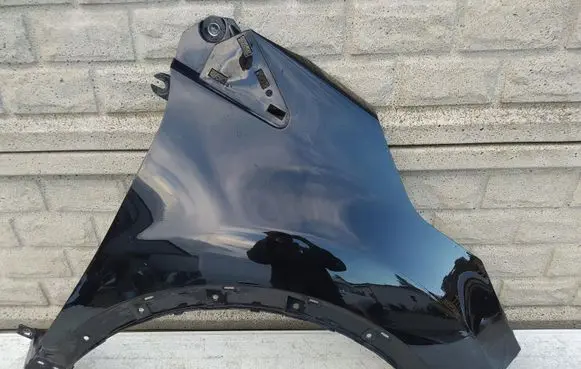 Renault Captur Fender 631018998