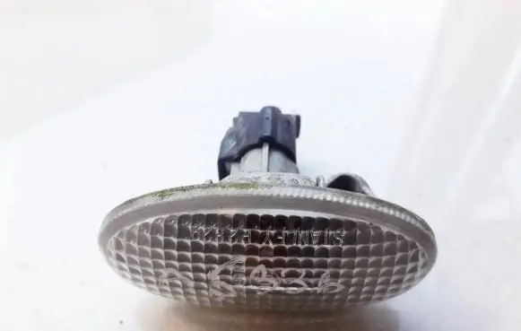 Mazda 6 Front fender indicator light P2829