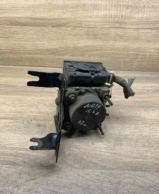 Nissan Note (E11) ABS Pump 0265281732