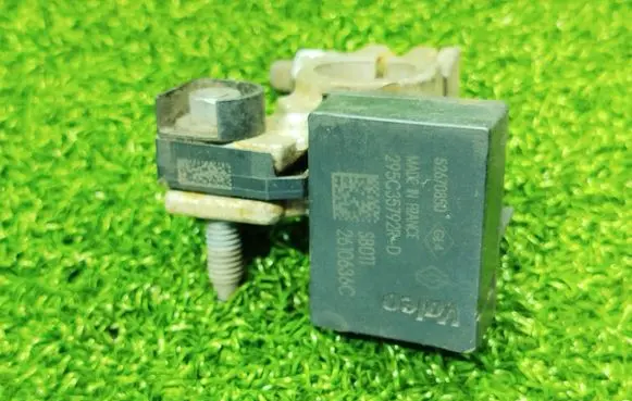 Renault Master III Negative earth cable (battery) 295C35792R 52670850 2610636C