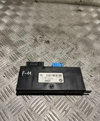 BMW 5 F10 F11 Gateway control module 9321879