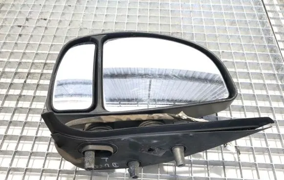 Front door electric wing mirror