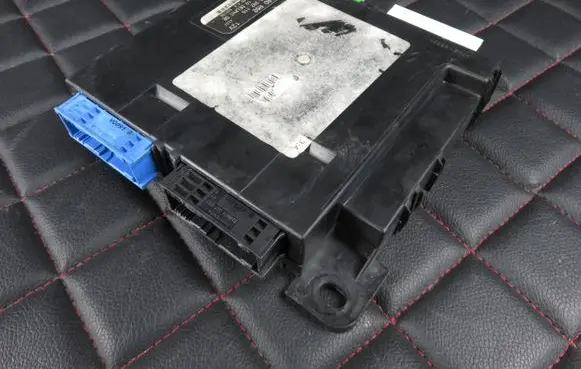 Mini One - Cooper Cabrio R52 Comfort/convenience module 6982115 57762110