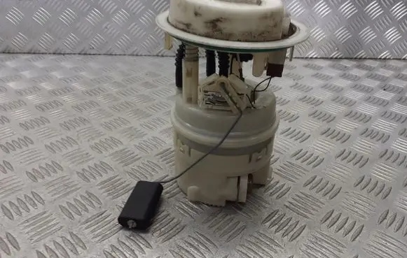 Peugeot 307 Mechanical fuel pump 