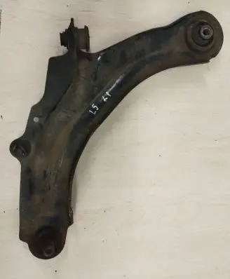 Renault Megane II Front lower control arm/wishbone