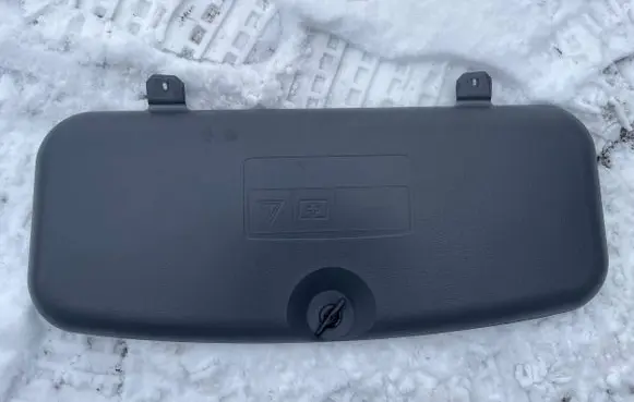 BMW 7 F01 F02 F03 F04 Tool box 6784442 15361701