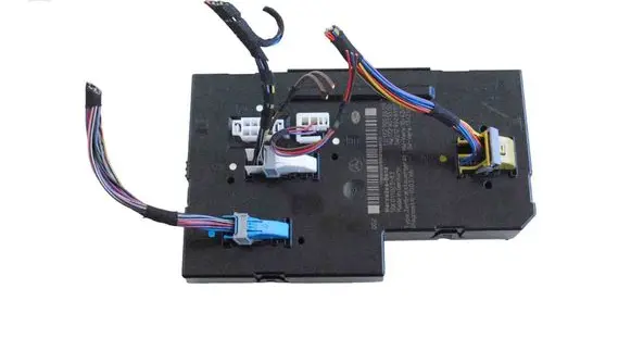 Mercedes-Benz SLK R172 Central body control module A1729015500 A2129026107