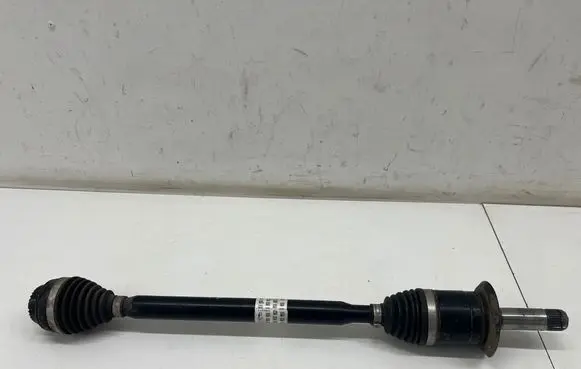 Mini Clubman F54 Rear driveshaft 8679838