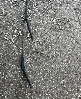 BMW 1 F20 F21 Windshield/front glass wiper blade 000027229