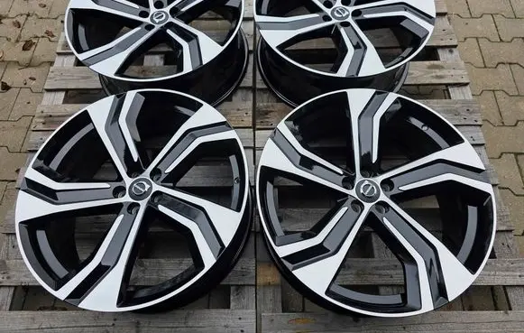 Volvo XC90 R22 alloy rim 32209412