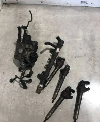 Volkswagen Crafter Fuel injection system set 03L130277J 0445110369 03L089N