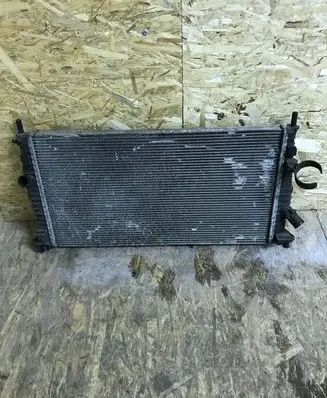 Ford Focus Coolant radiator
