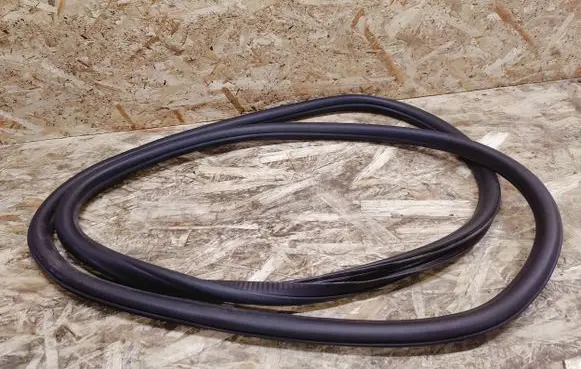 Cadillac XTS Front door rubber seal 