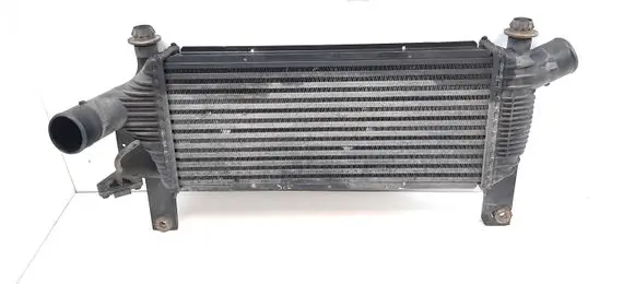 Nissan Navara D40 Intercooler radiator