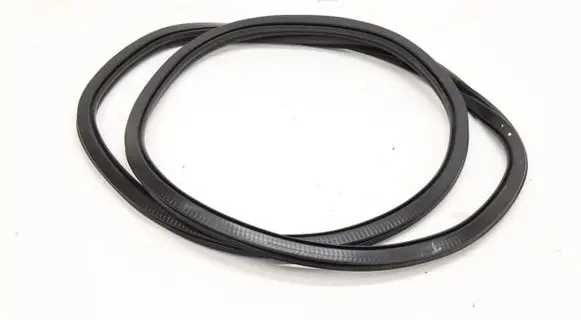 Volkswagen T-Cross Rubber seal front door (on door) 