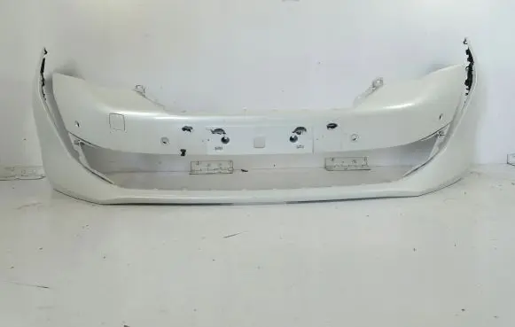 Peugeot 508 Front bumper