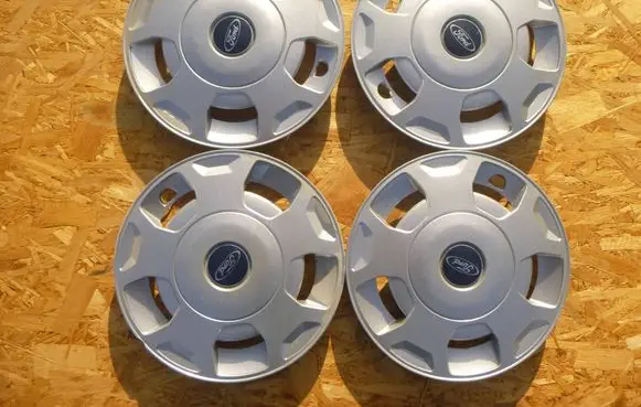 Ford Transit R15 wheel hub/cap/trim 6C111130BC
