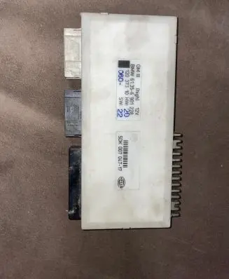 BMW 5 E39 Comfort/convenience module 61356901228