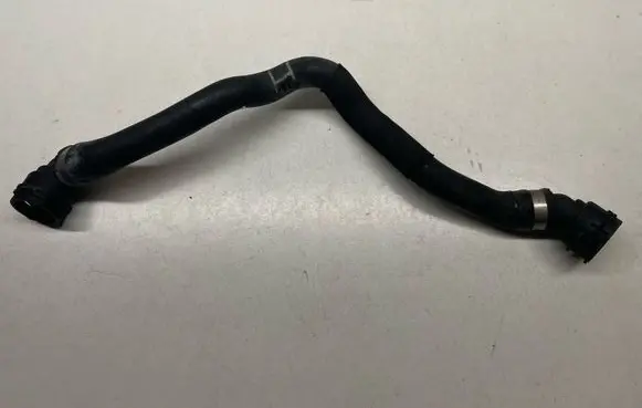 BMW 5 F10 F11 Engine coolant pipe/hose 17127582895 7582895