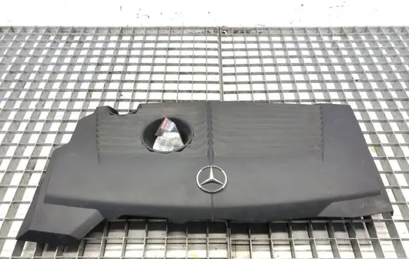 Engine cover (trim)