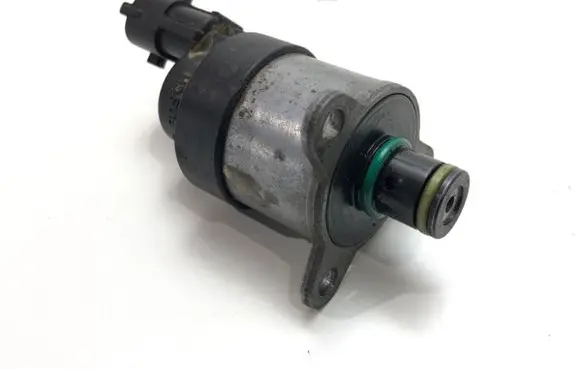 Opel Astra H Fuel pressure regulator 0928400498