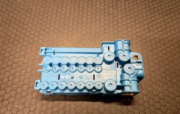 Positive wiring loom
