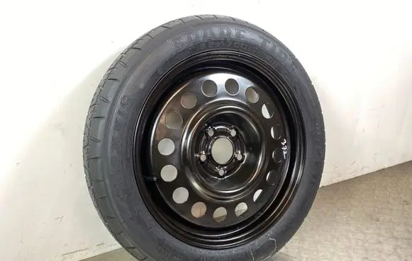 Lincoln Corsair R17 spare wheel 
