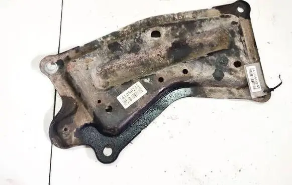 Volvo S70 V70 V70 XC Radiator mount bracket 