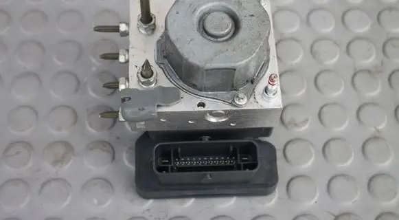 Toyota Auris E180 ABS Pump 4454002510