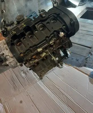 Audi A4 S4 B7 8E 8H Engine 06f103021h