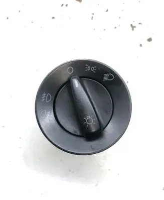Skoda Octavia Mk2 (1Z) Light switch 1U0941531D