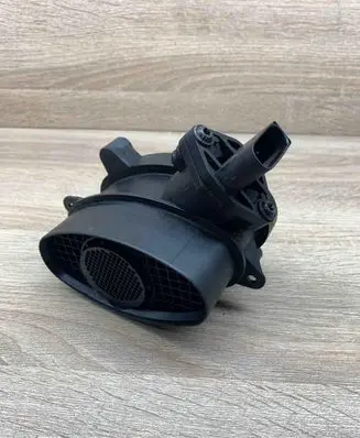 BMW 3 E46 Mass air flow meter 0928400527