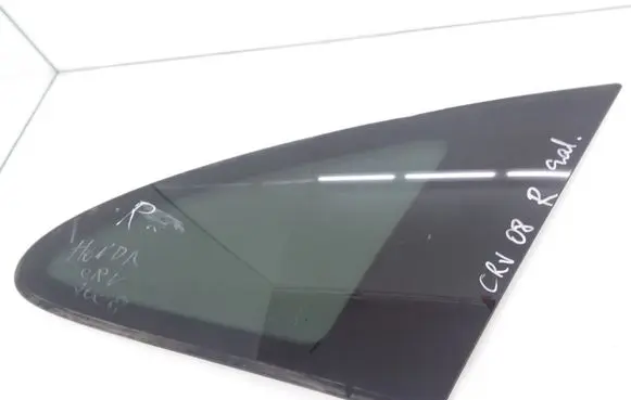 Honda CR-V Rear side window AS3