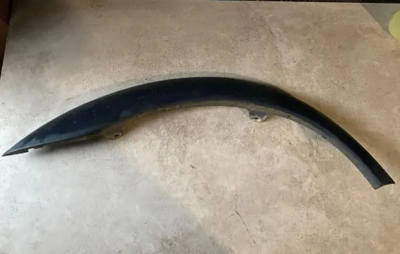 Volvo XC70 Rear arch trim 9190880 8620134