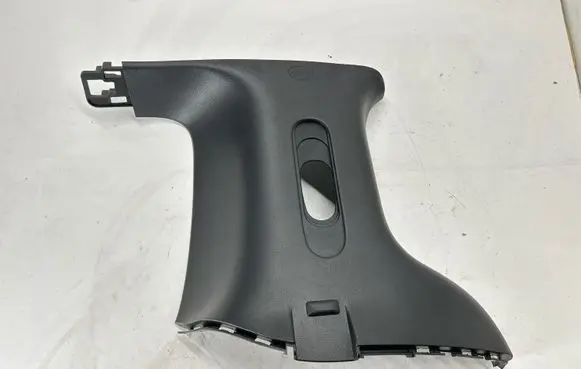 Chrysler Pacifica (C) pillar trim 5RH65DX9AG 101870130BLR