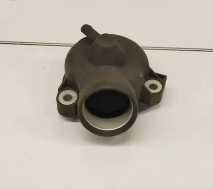 Mercedes-Benz 190 W201 Thermostat housing 1022000417