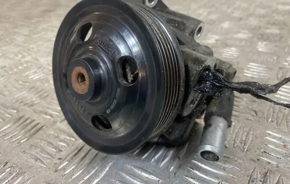 Ford S-MAX Power steering pump 6G913A696AE 30794570 B4911041923