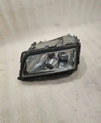 Audi A8 S8 D2 4D Headlight/headlamp 1307022218