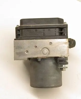 Audi A4 S4 B7 8E 8H ABS Pump 8E0910517H 8E0614517BF