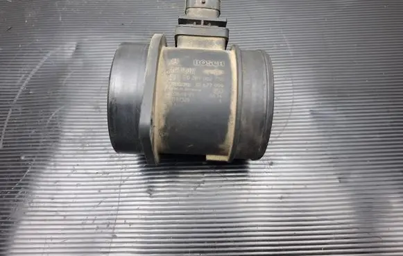Volvo XC60 Mass air flow meter 30677999 0281002730