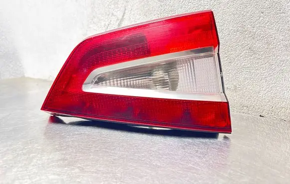 Ford Galaxy Tailgate rear/tail lights 6M2113A603EB 2TZ00923401