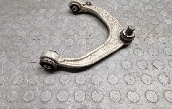 BMW X5 E70 Front upper control arm/wishbone 6863785