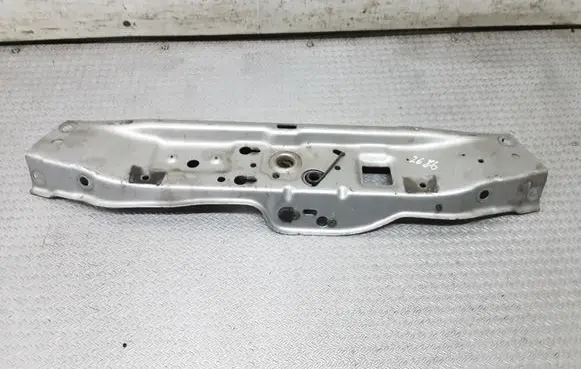 Opel Zafira B Top upper radiator support slam panel