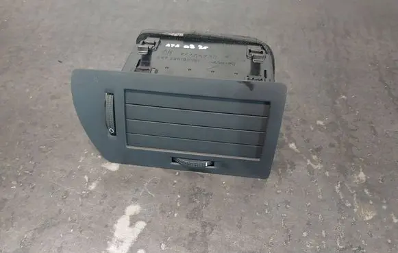Dashboard side air vent grill/cover trim