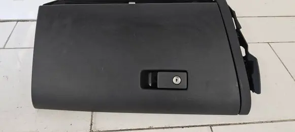 Volvo V60 Glove box 39809228