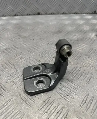Land Rover Evoque I Rear door lower hinge