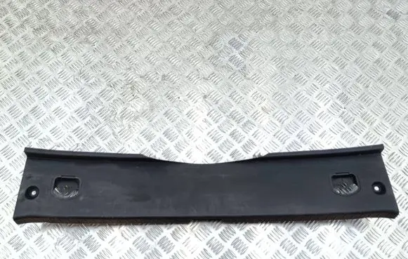 Toyota Avensis T270 Trunk/boot sill cover protection 5838705100