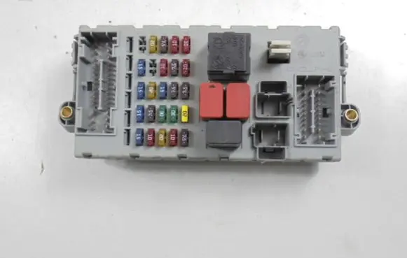 Fiat Punto (188) Fuse box set 51735171