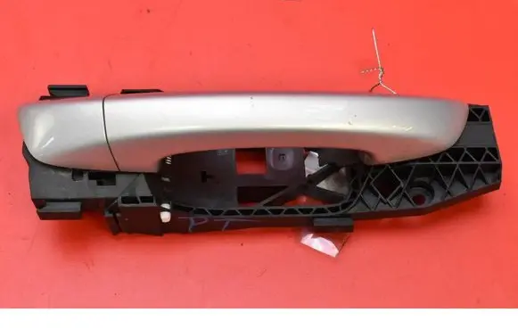 Volkswagen Golf Plus Rear door exterior handle 5N0839885H